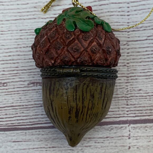 Vintage Acorn Trinket Box Christmas Tree Ornament - Picture 2 of 16